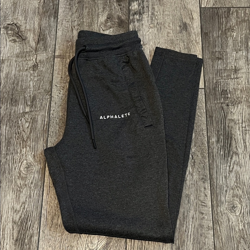 ALPHALETE JOGGERS